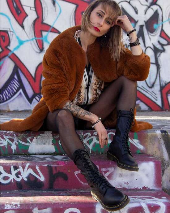 Botas Con Cordones Dr. Martens 1b99 Virginia High Mujer Negros MX-92157